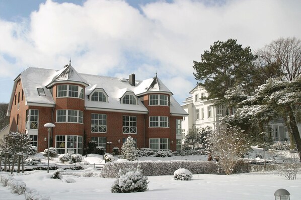 Imagen sin descripción, 1 de 27, botón