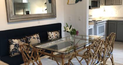 Carriage house rental Point Neighborhood downtown