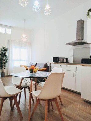 Interior - The Patios de la Caleta at 200 m. of the beach (Cádiz)