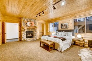 Condo, 4 Bedrooms | 4 bedrooms - Black Bear Lodge 330 by Vacasa (Park City)