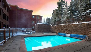 Outdoor pool - Black Bear Lodge 107 by Vacasa (Park City)
