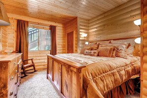 Condo, 4 Bedrooms | 4 bedrooms