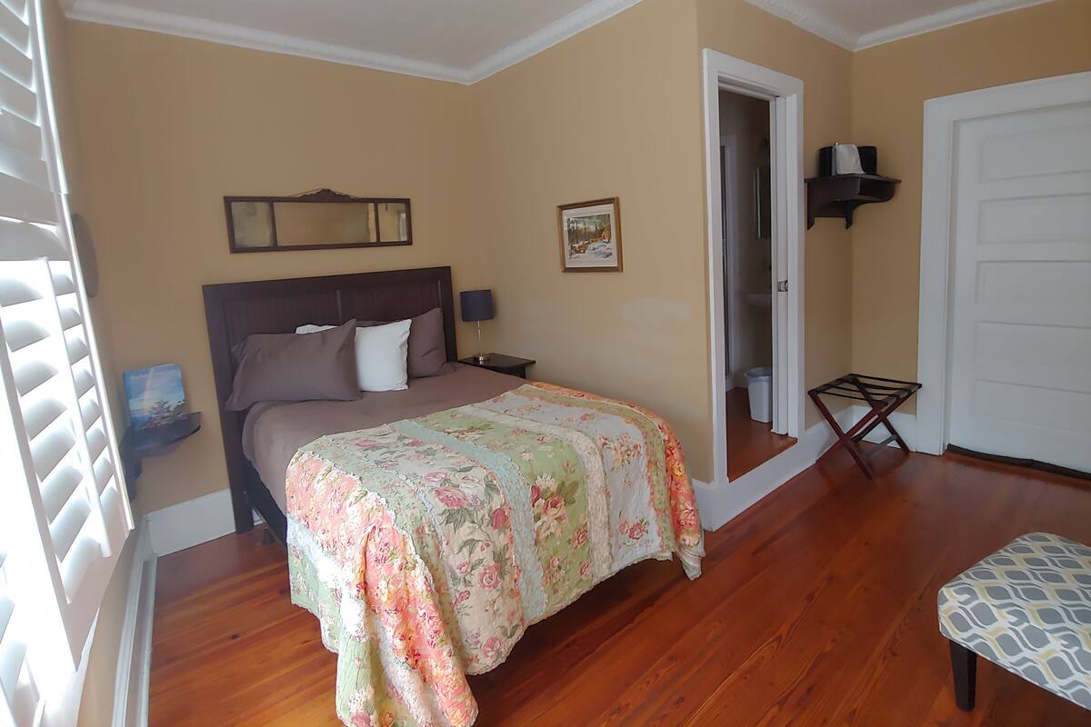 Standard Room, 1 Double Bed (Pullman Room 215)