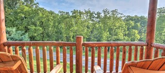 Cozy Lodge Suite with Kitchen in Amish Country