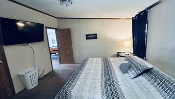 4 bedrooms, WiFi, bed sheets