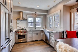 House, 3 Bedrooms | Private kitchen - Alpine Retreat 3 by Vacasa (Park City)