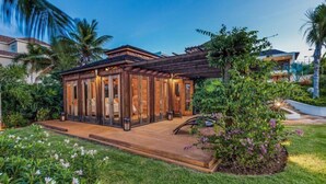 Exterior - Villa Nevaeh (West End Village)