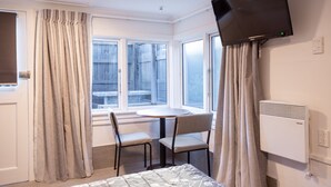Studio – superior, 1 kingsize-seng, hageutsikt