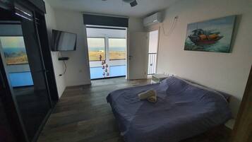 2 室のベッドルーム、WiFi