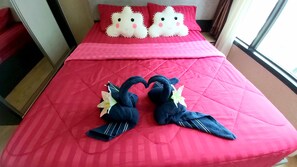 Studio (A) | In-room safe, individually decorated, individually furnished, desk - The Base Central Pattaya by Alin (Pattaya)