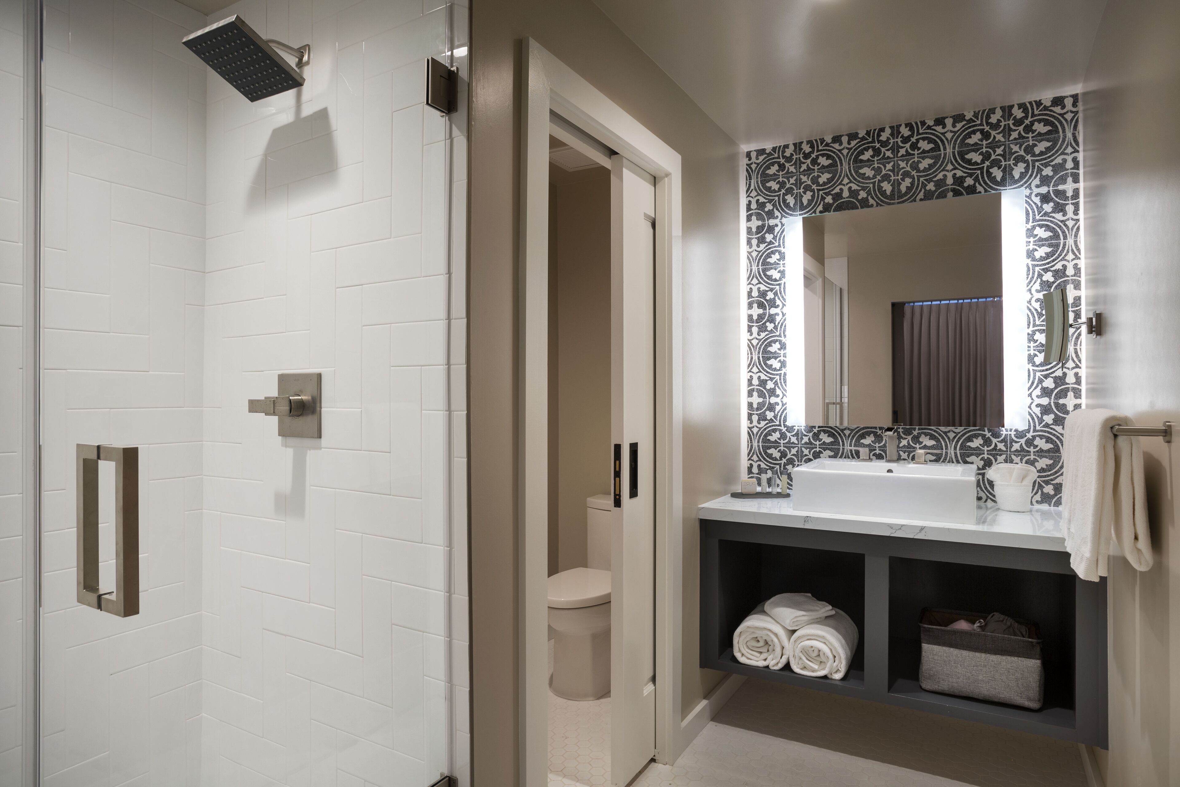 shower, hair dryer, bathrobes, slippers