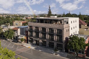 Exterior - The Piccolo at Paso Robles Inn (Paso Robles)