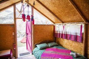 家庭小屋, 共用浴室 (2) | 羽絨被、床單