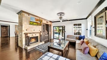 Älytelevisio, takka