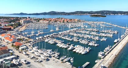 Comfortable one bedroom apartment 2+1
max. for 3 persons