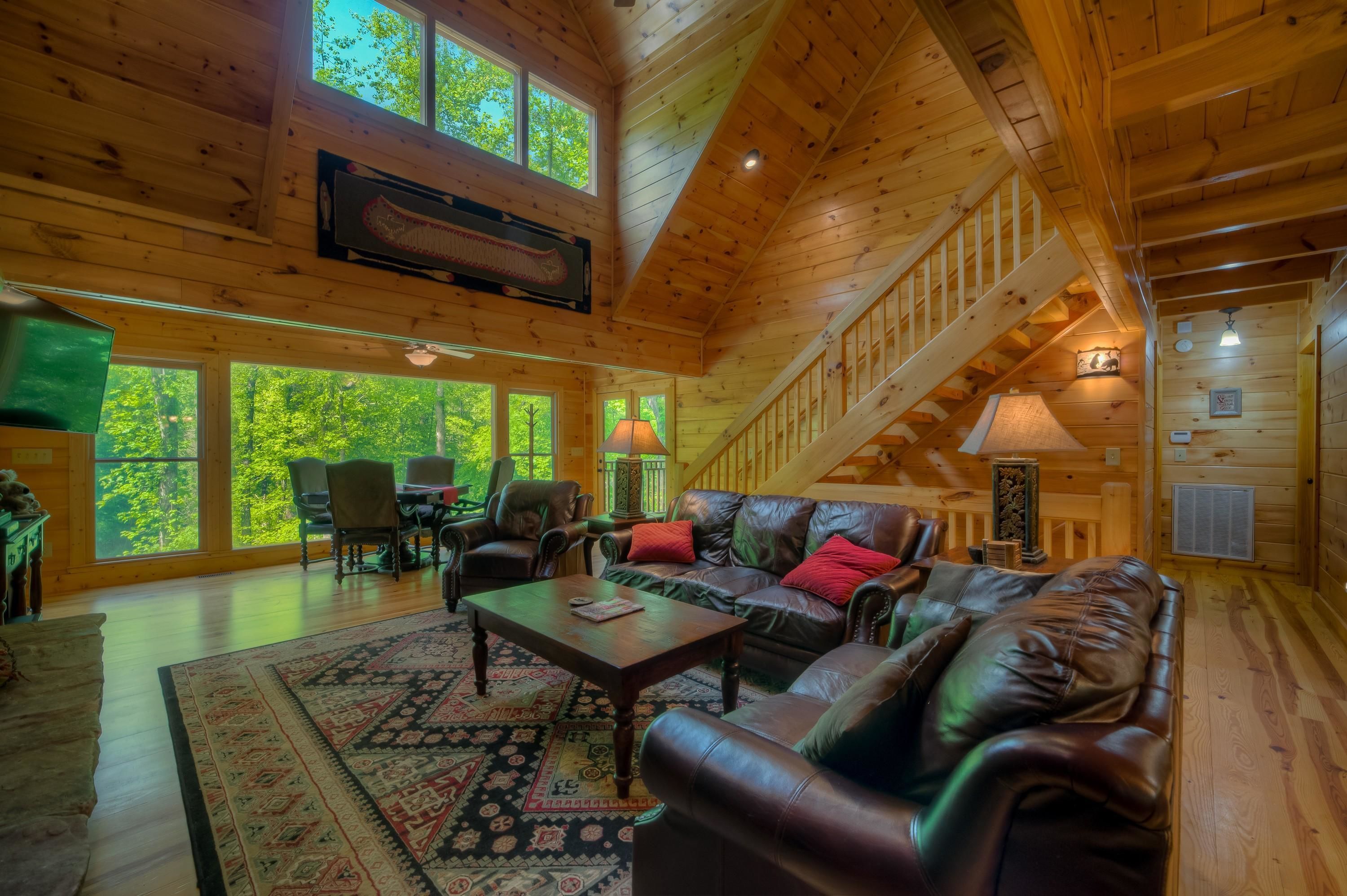 House, 4 Bedrooms | Living room