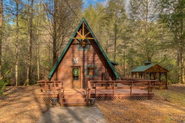 House, 3 Bedrooms | Property grounds - Fightingtown Fishcamp by Vacasa (Blue Ridge)