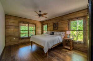 House, 4 Bedrooms | 4 bedrooms