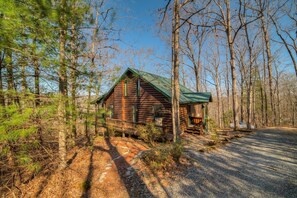 House, 3 Bedrooms | Exterior