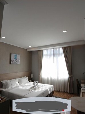 Deluxe Double Room | Bathroom