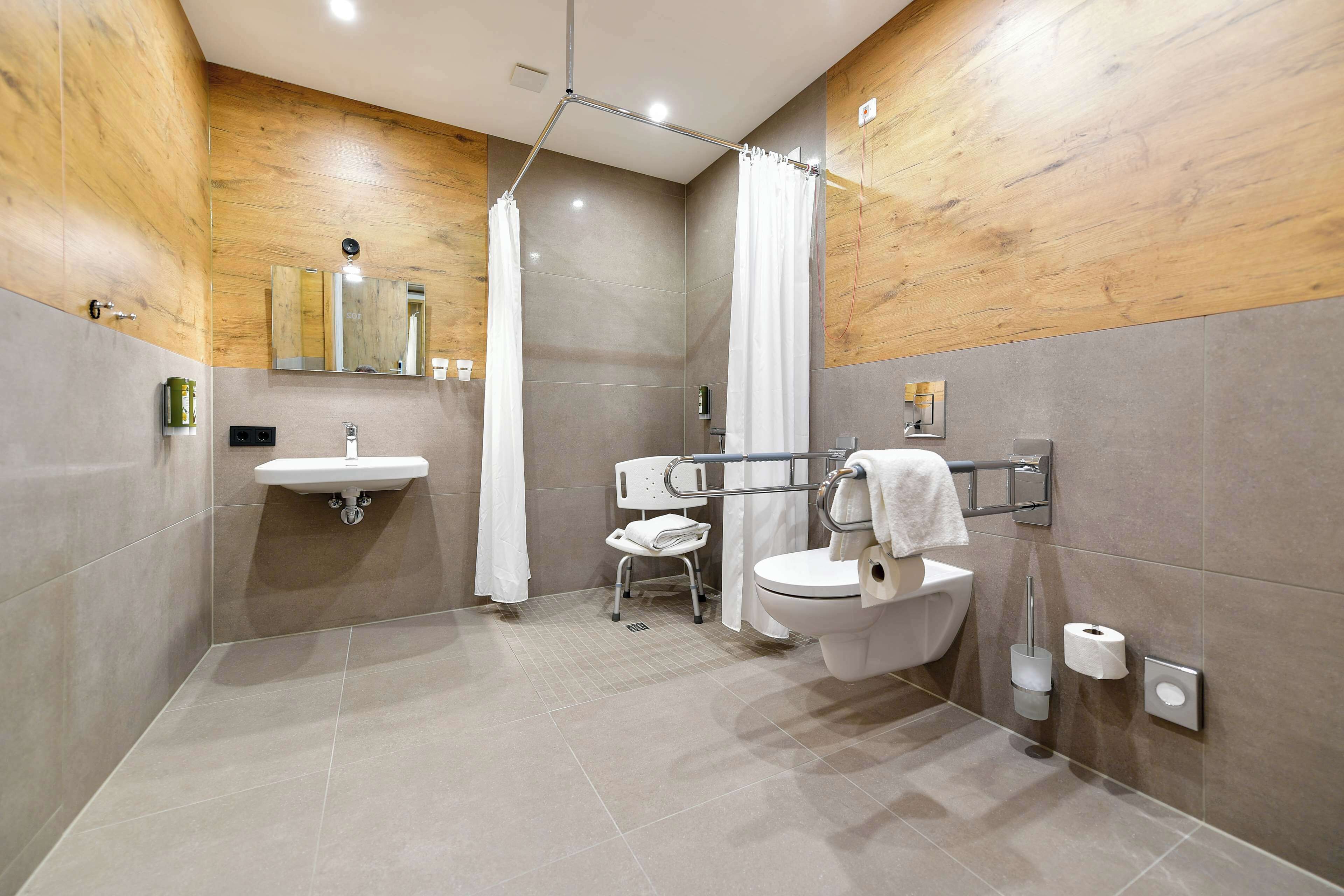 comfort room, 2 single beds, accessible | bathroom | separate bathtub and shower, rainfall showerhead, free toiletries