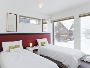 木屋 (SeiSei) | 獨特裝潢、布置獨特、書桌、筆電工作空間