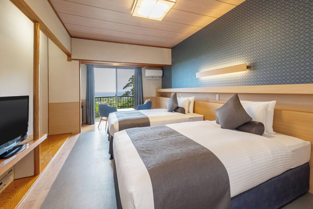 Articles gratuits dans le mini-bar, coffres-forts dans les chambres