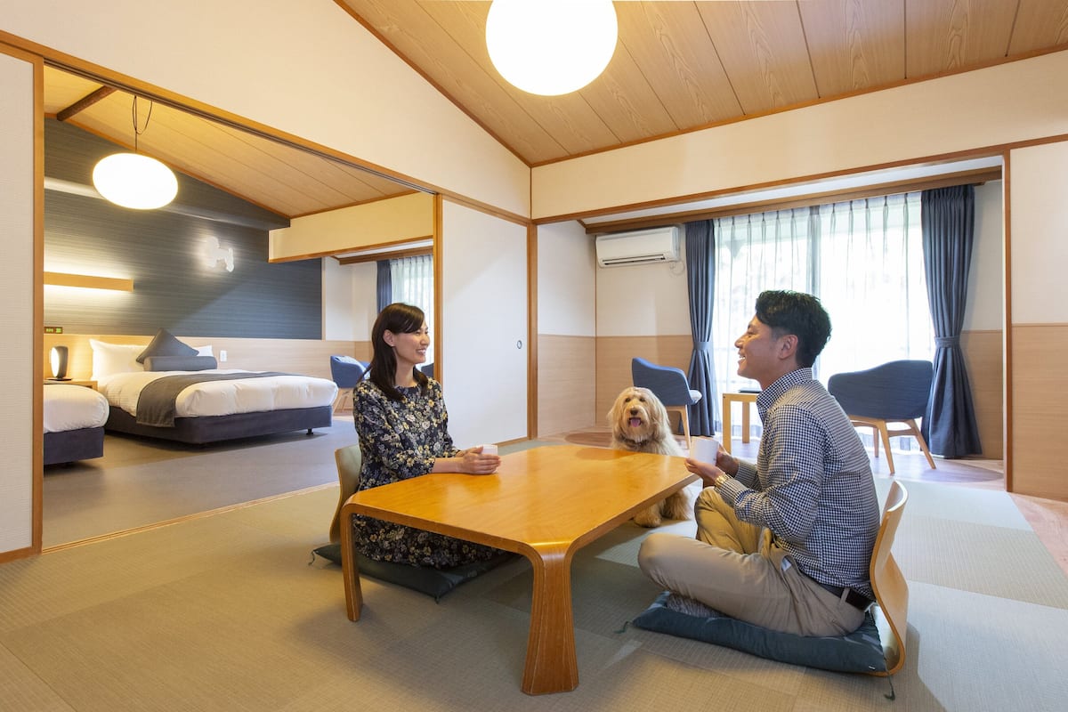 Habitación (Japanese-Western-Style) | Artículos del minibar gratis y caja de seguridad en la habitación