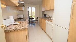 Frigorífic, microones, forn i rentaplats