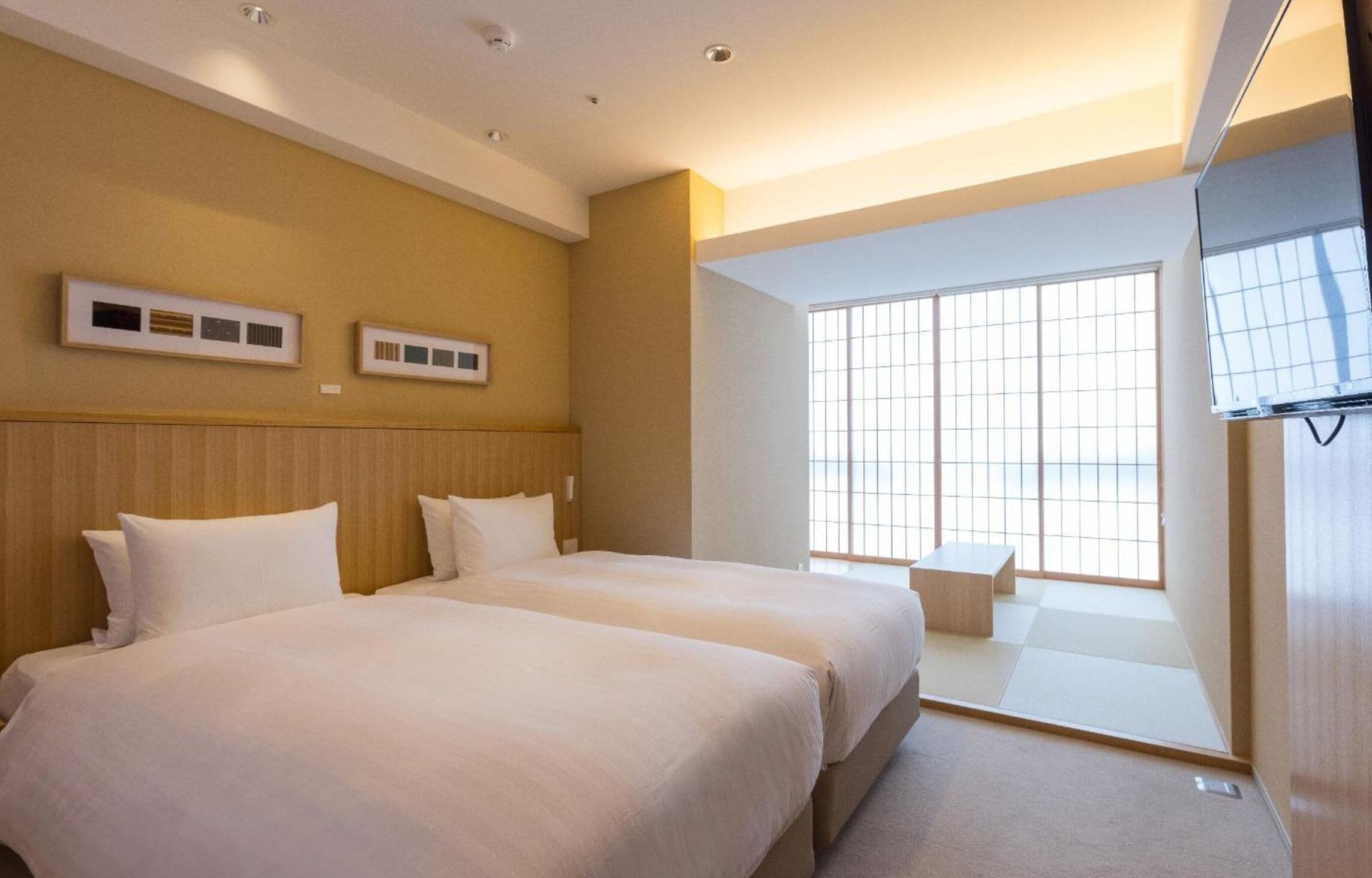 客房內保險箱、熨斗/熨衣板、免費無線上網、床單