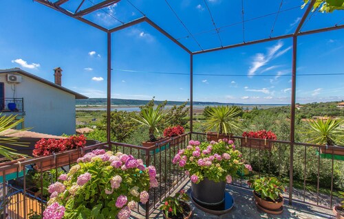 2 bedroom lovely apartment in Secovlje