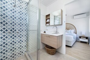 Apartment, 1 Bedroom | Bathroom