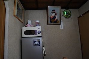 Fridge, microwave, coffee/tea maker, electric kettle