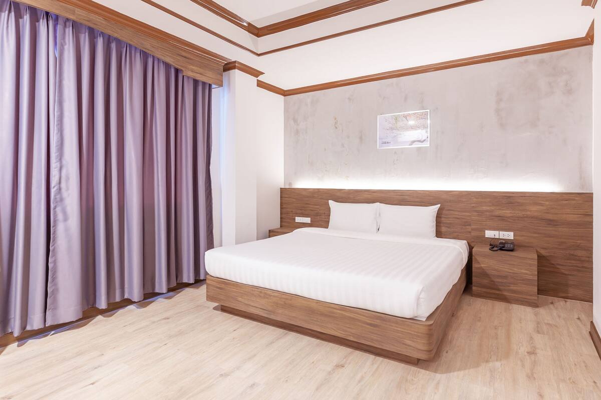 suite triple room | 1 bedroom, blackout curtains, free wifi, bed sheets