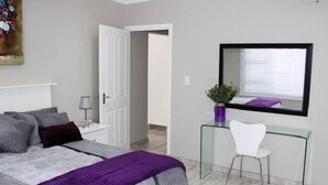 Apartament Comfort | 2 dormitoris i espai de treball apte per a portàtils 
