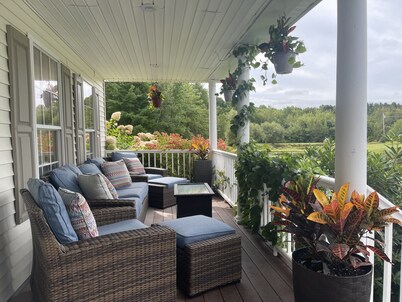 Beautiful Wiscasset Home 5 AC units, sleeps 16