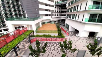 Perincian bahagian luar