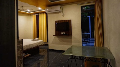 Hotel Panchgani Holiday Home