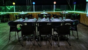 Terrace/patio - Hotel Panchgani Holiday Home (Wai)