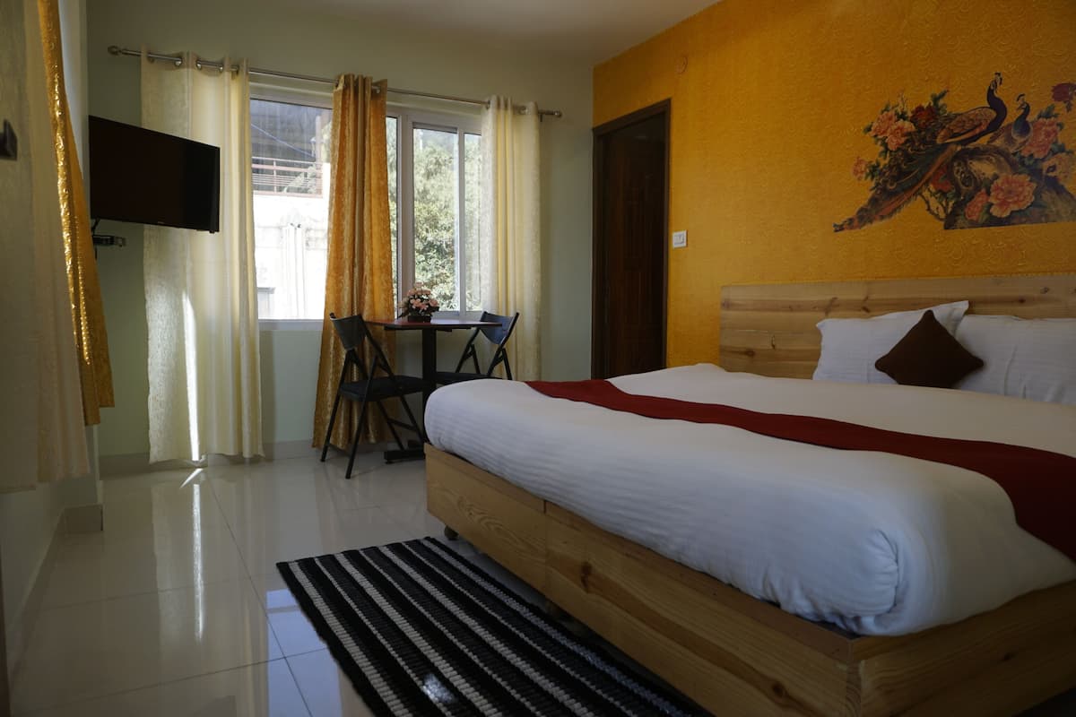 Blackout curtains, iron/ironing board, rollaway beds, free WiFi