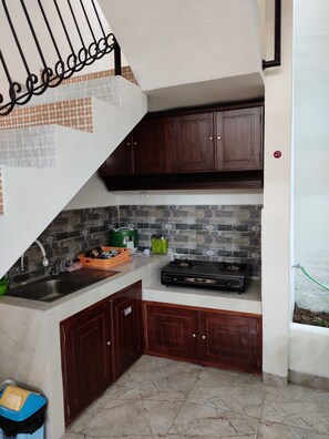 家庭單棟房屋, 6 間臥室 | 私人廚房 | 雪櫃、爐具、咖啡機/沖茶器、電熱水壺