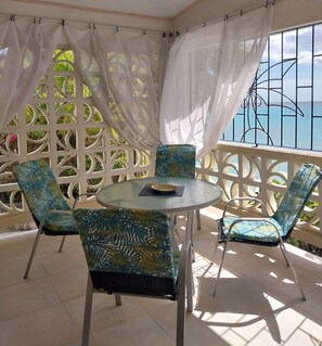Outdoor dining - Beachside Cottage - right on the beach! (Bridgetown)