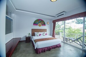 Premium bedding, in-room safe, desk, blackout drapes - VIGU Angkor Hotel (Siem Reap)