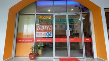 EntrĂ©e de lâhĂ©bergement