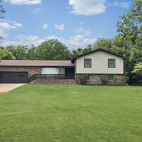 Hotels near Castalia Pond, Castalia Find 110 Hotel Deals Travelocity