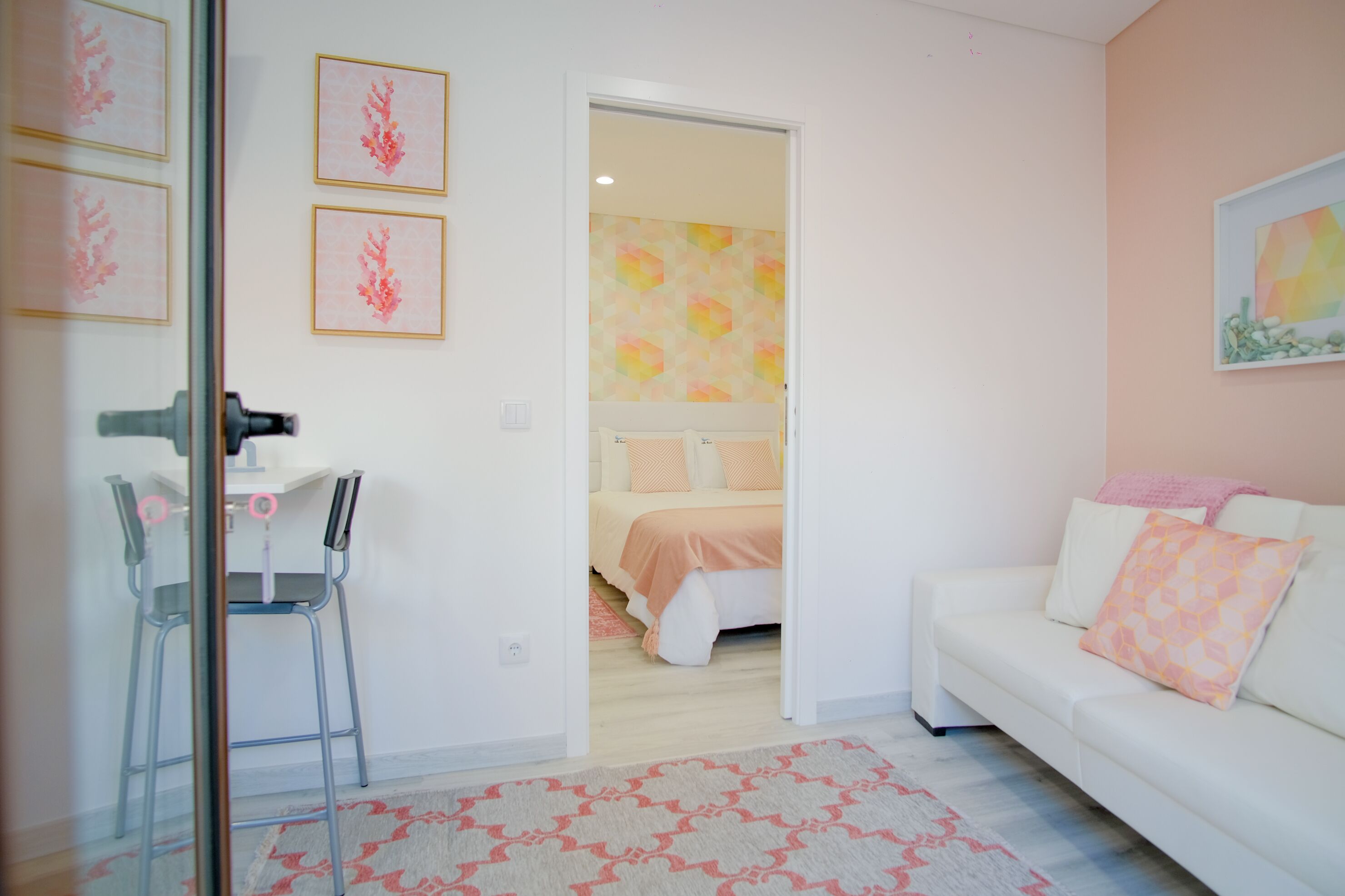 1 dormitorio, tabla de planchar con plancha, cuna de viaje y wifi