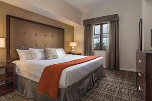 Room - Relax in comfort great views spacious 2 bedroom deluxe with fireplace & balcony. (Park City)