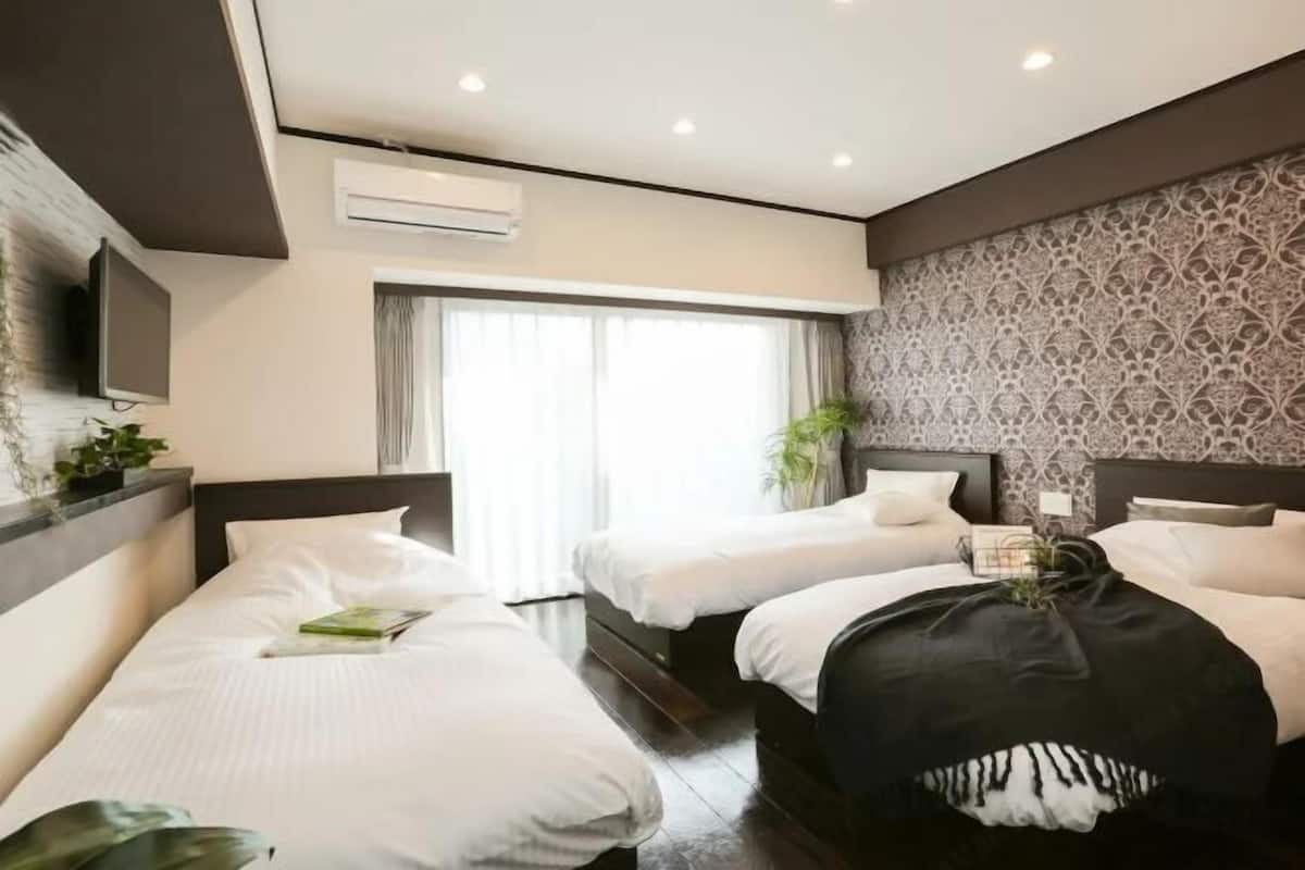1 bedroom, desk, iron/ironing board, free WiFi