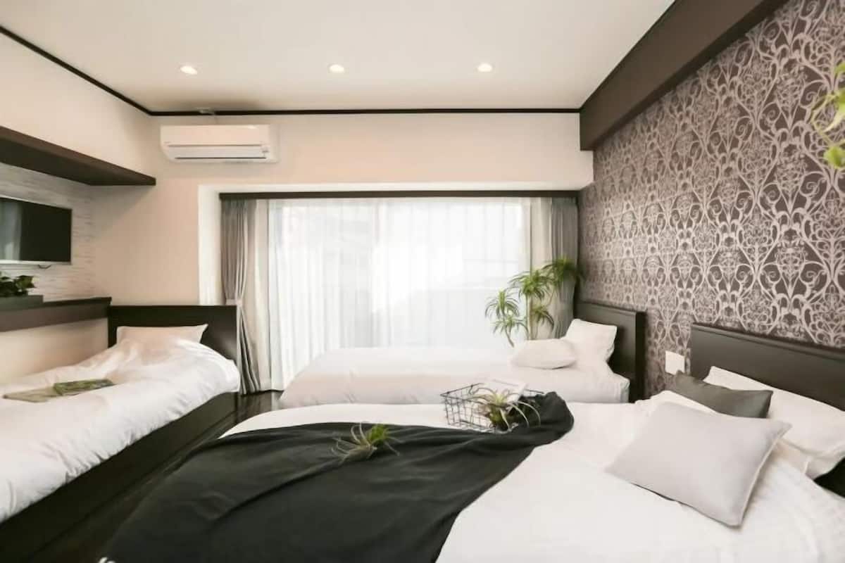 1 bedroom, desk, iron/ironing board, free WiFi