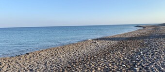 Athena lyxig lägenhet på stranden i Lachania